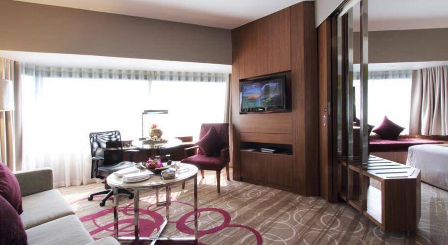 Centara Grand At Central Plaza Ladprao Bangkok
