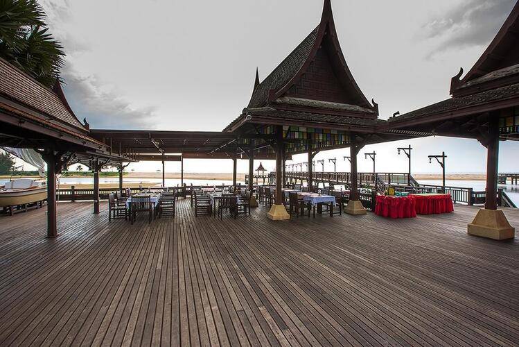 The Hotspring Beach Resort & Spa
