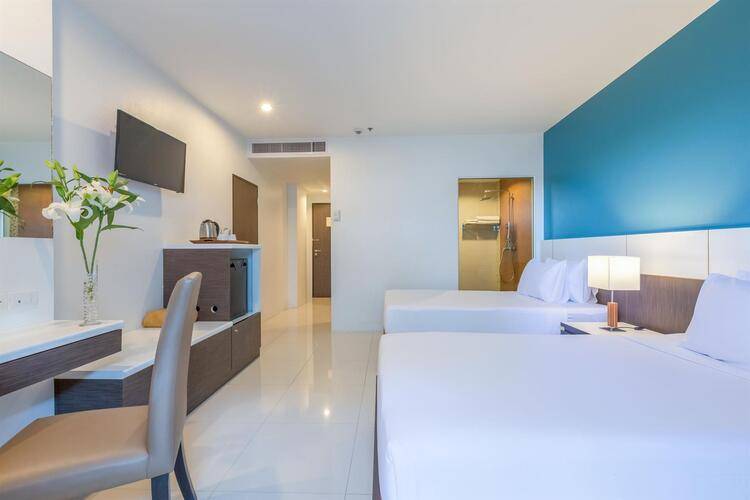 Chanalai Hillside Resort (Ex. Tropical Karon Resort)