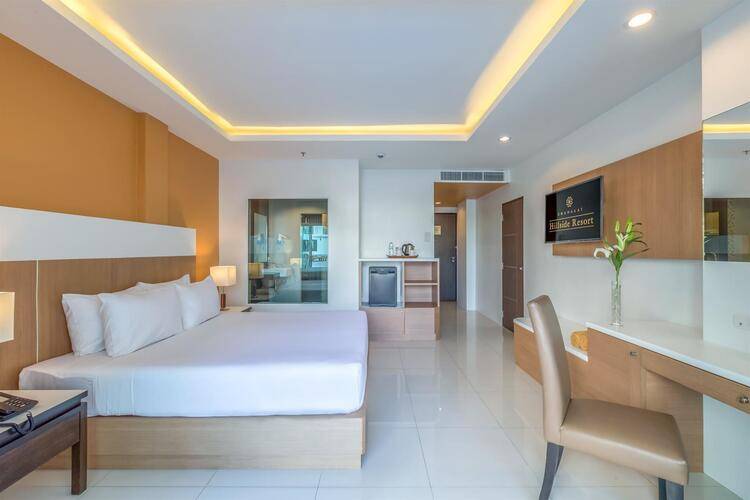 Chanalai Hillside Resort (Ex. Tropical Karon Resort)