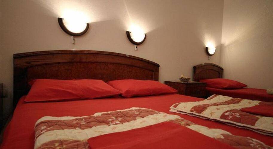 Grbalj Hotel