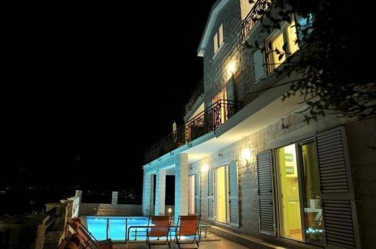 Vila Mare
