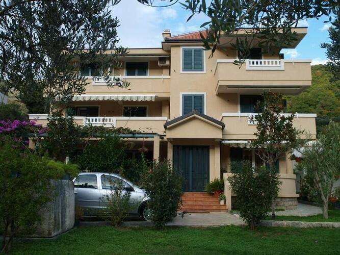 Lanista Lux Apartment