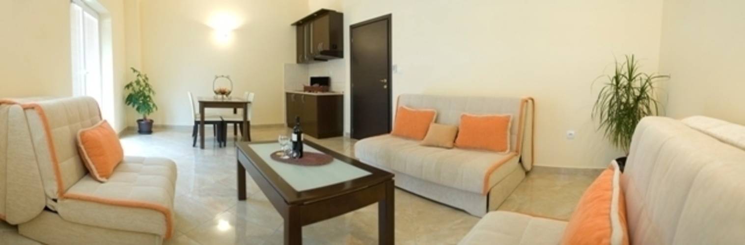 Contessa Apartments
