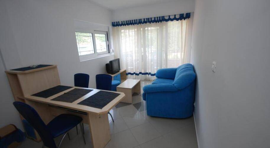 Springs Apartment