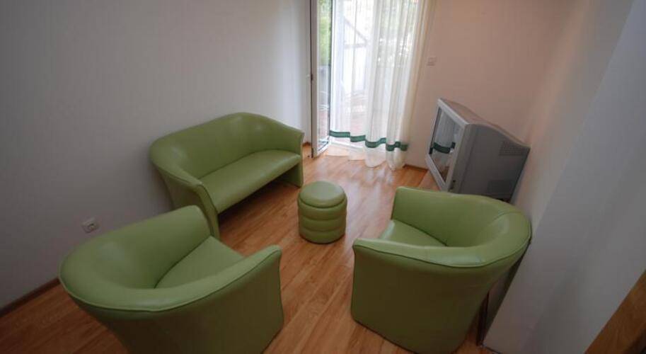 Springs Apartment