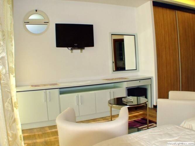 Meridian Hotel