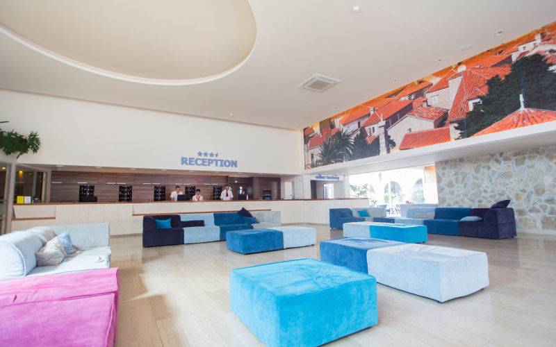 Slovenska Plaza Hotel