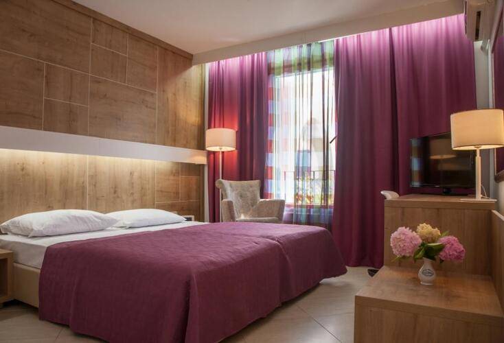 Slovenska Plaza Hotel
