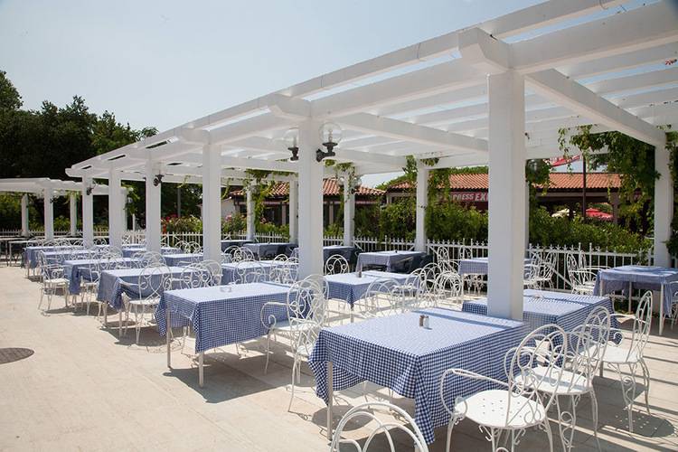 Slovenska Plaza Hotel