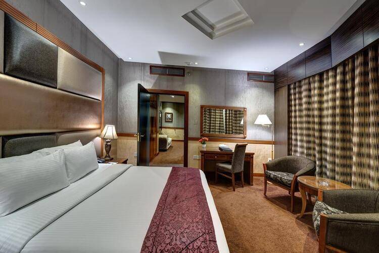 Delmon Palace Hotel