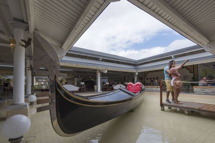 Hotel Playa Pesquero Resort, Suite & Spa