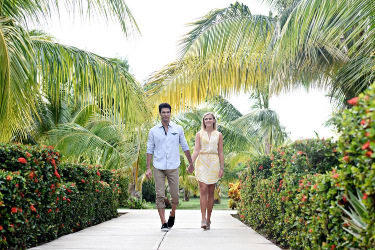 Memories Caribe Beach Resort (Adults Only 16+)