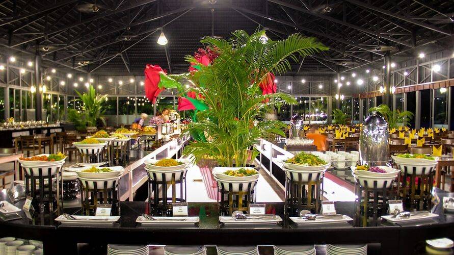 Diamond Bay Resort & Spa