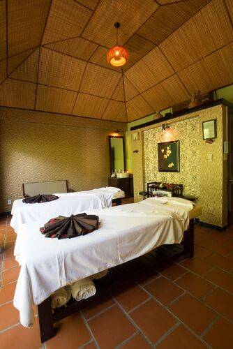 Diamond Bay Resort & Spa