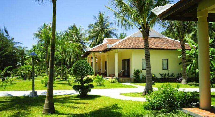 Diamond Bay Resort & Spa