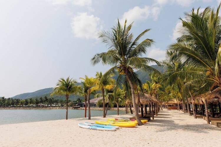 Diamond Bay Resort & Spa