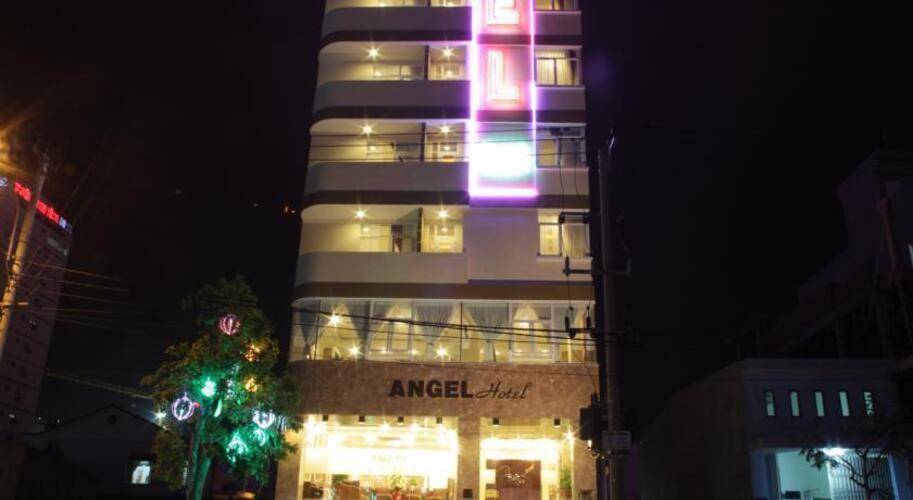 Angel Hotel