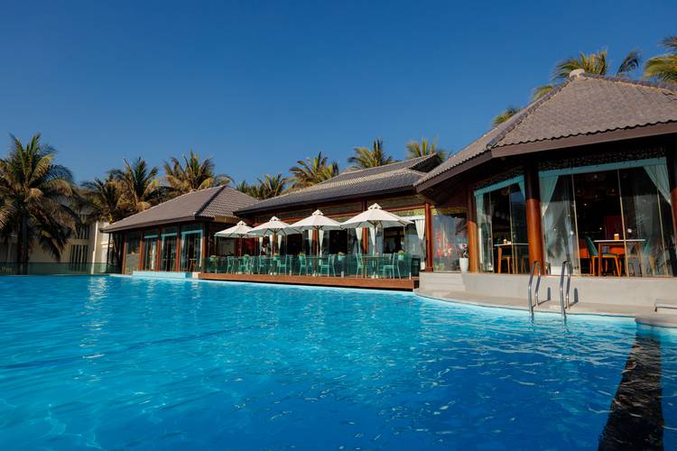 Villa Del Sol Beach Resort & Spa