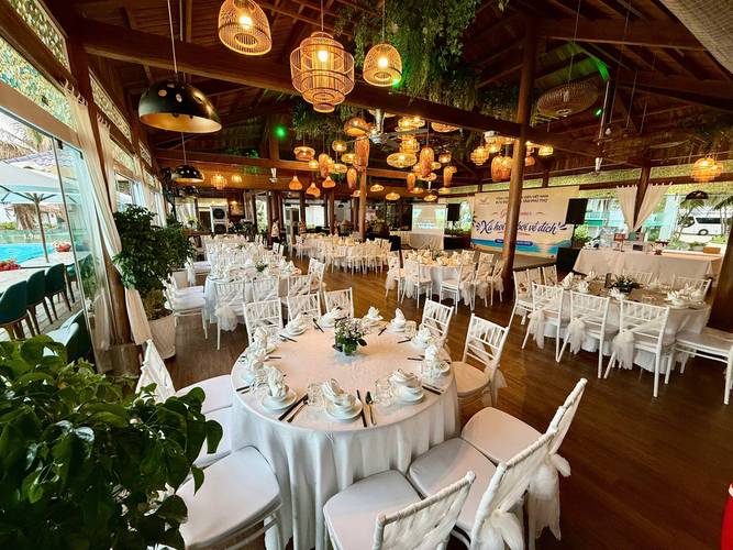 Villa Del Sol Beach Resort & Spa
