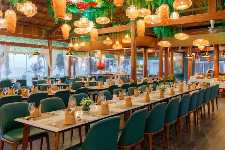 Villa Del Sol Beach Resort & Spa