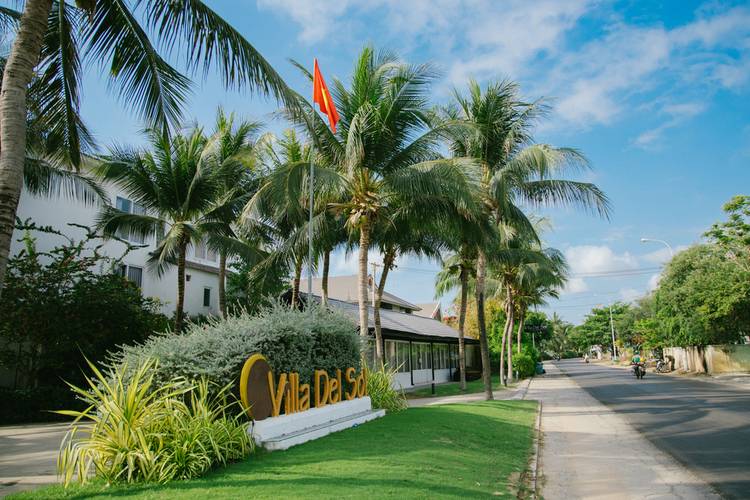 Villa Del Sol Beach Resort & Spa