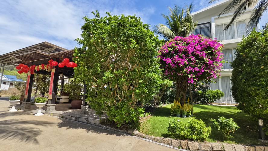 Villa Del Sol Beach Resort & Spa