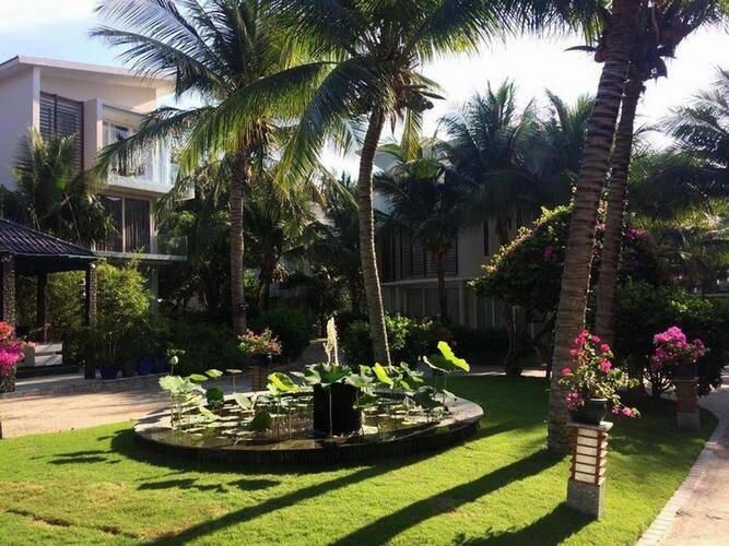Villa Del Sol Beach Resort & Spa