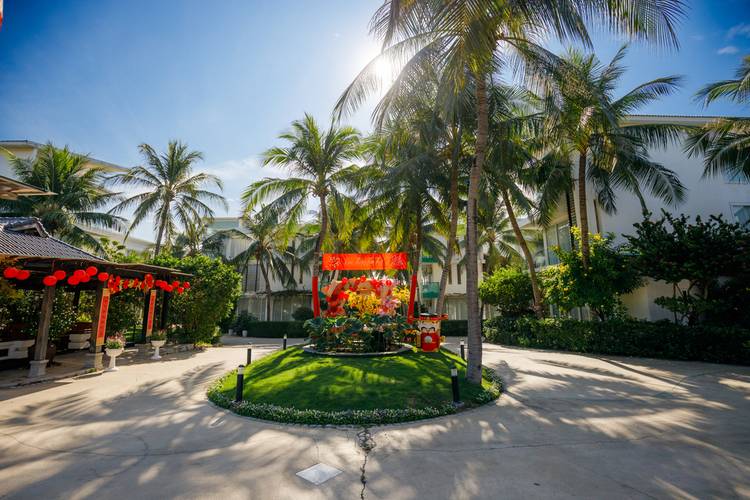 Villa Del Sol Beach Resort & Spa