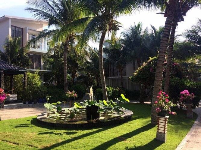 Villa Del Sol Beach Resort & Spa