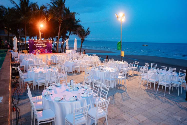 Villa Del Sol Beach Resort & Spa
