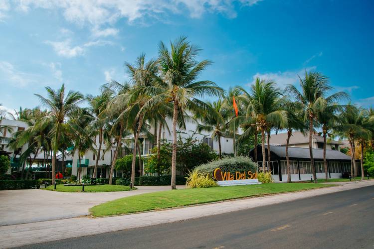 Villa Del Sol Beach Resort & Spa