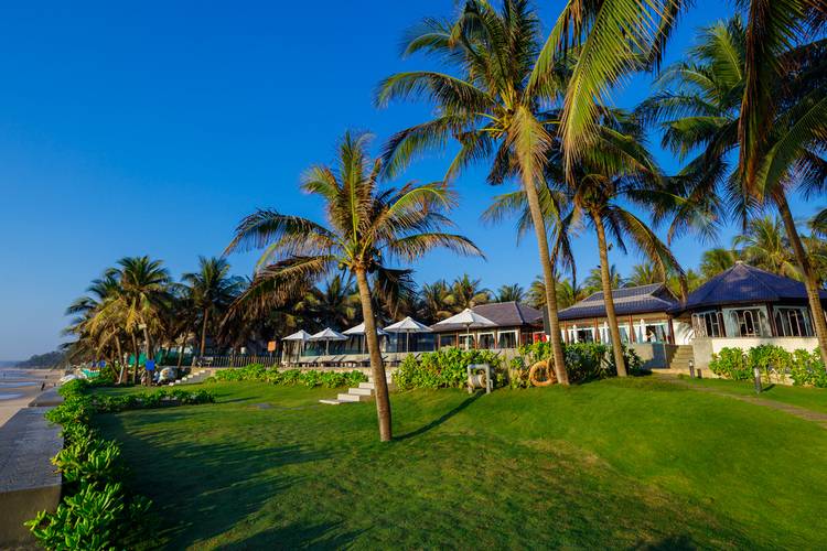 Villa Del Sol Beach Resort & Spa
