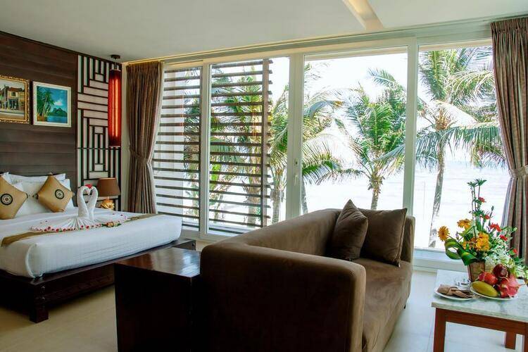 Villa Del Sol Beach Resort & Spa