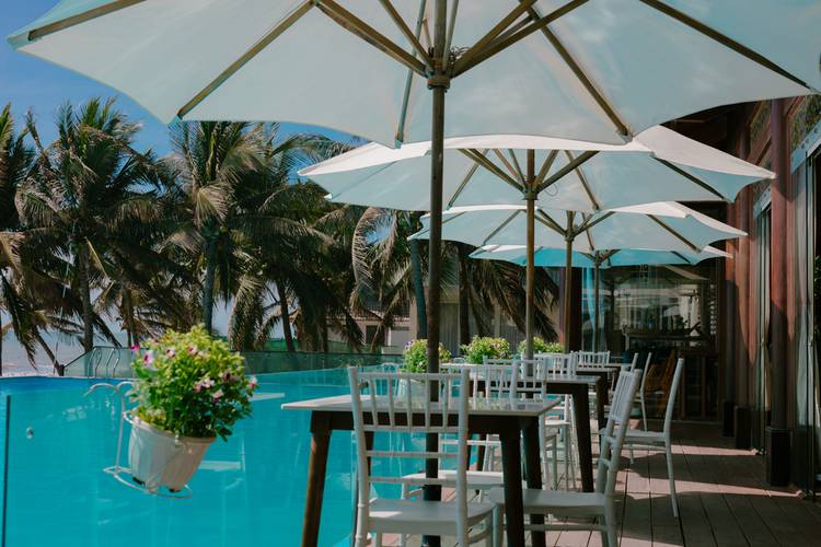 Villa Del Sol Beach Resort & Spa