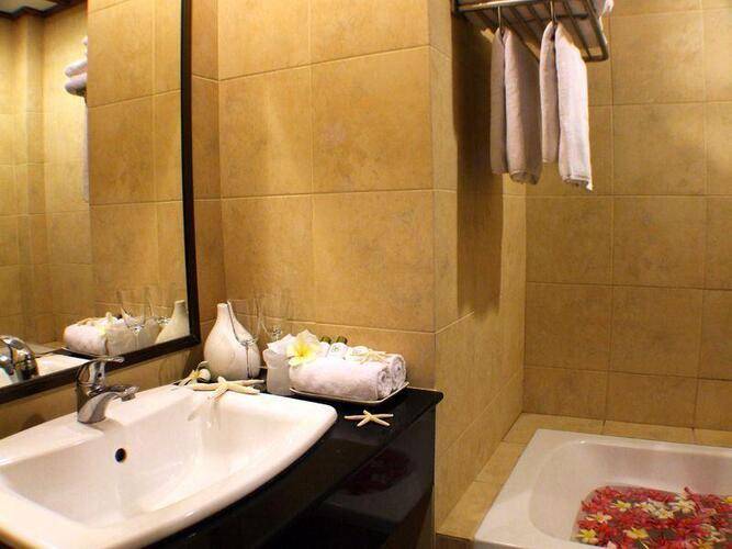 Plumeria Resort (Ex.Plumeria Serviced Apartment)