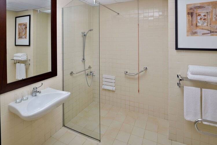 Delta Hotels By Marriott, Jumeirah Beach, Dubai (Ex. Ramada Plaza Jumeirah Beach)