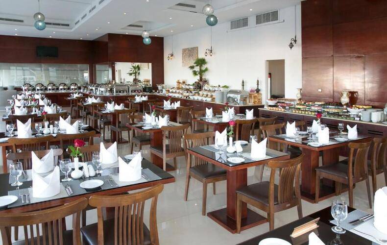 Ramada Beach Hotel Ajman By Wyndham