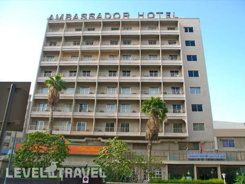 Фотография Ambassador Hotel