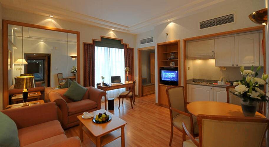 Millennium Plaza Downtown Abu Dhabi (Ex. Crowne Plaza Abu Dhabi Hotel)