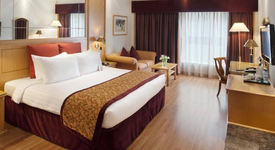 Millennium Plaza Downtown Abu Dhabi (Ex. Crowne Plaza Abu Dhabi Hotel)