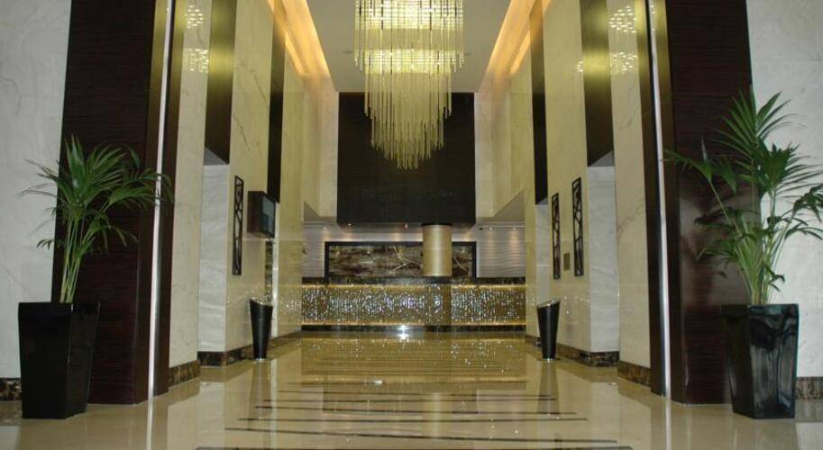 Millennium Plaza Downtown Abu Dhabi (Ex. Crowne Plaza Abu Dhabi Hotel)