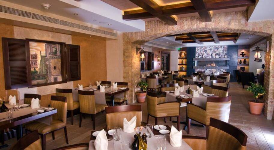 Millennium Plaza Downtown Abu Dhabi (Ex. Crowne Plaza Abu Dhabi Hotel)