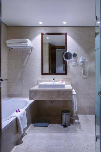 Danat Resort Jebel Dhanna