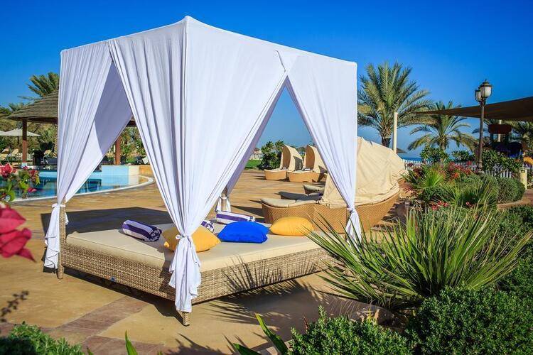 Danat Resort Jebel Dhanna