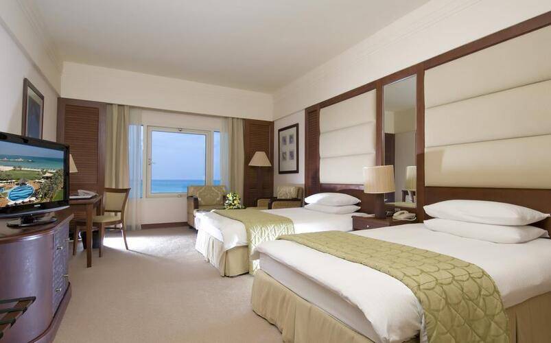 Danat Resort Jebel Dhanna
