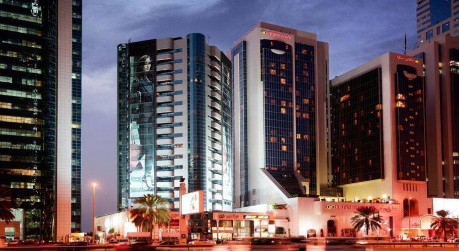 Millennium Plaza Downtown Hotel (Ex.Crowne Plaza Dubai Sheikh Zayed Road)
