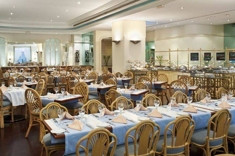 Millennium Plaza Downtown Hotel (Ex.Crowne Plaza Dubai Sheikh Zayed Road)