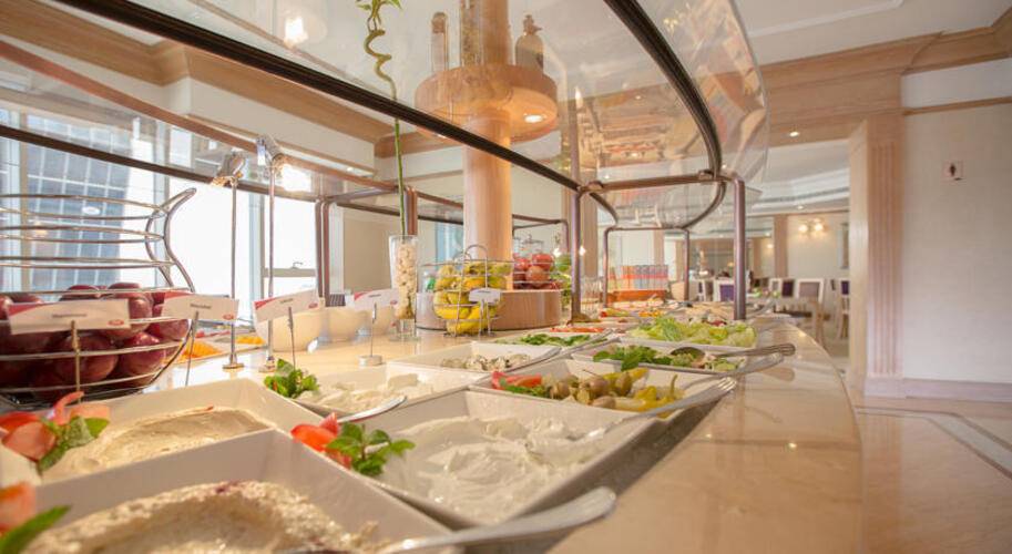 Millennium Plaza Downtown Hotel (Ex.Crowne Plaza Dubai Sheikh Zayed Road)