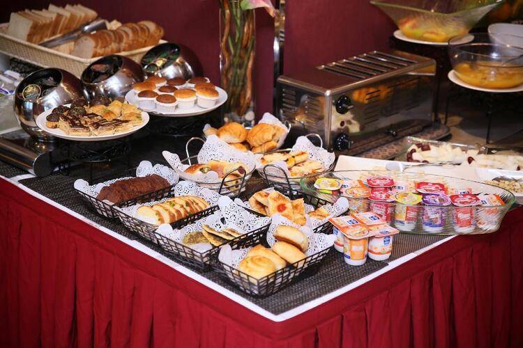 Al Hamra Hotel Sharjah